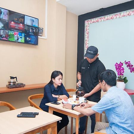 TONITEL Hotel Malioboro Yogyakarta Kültér fotó